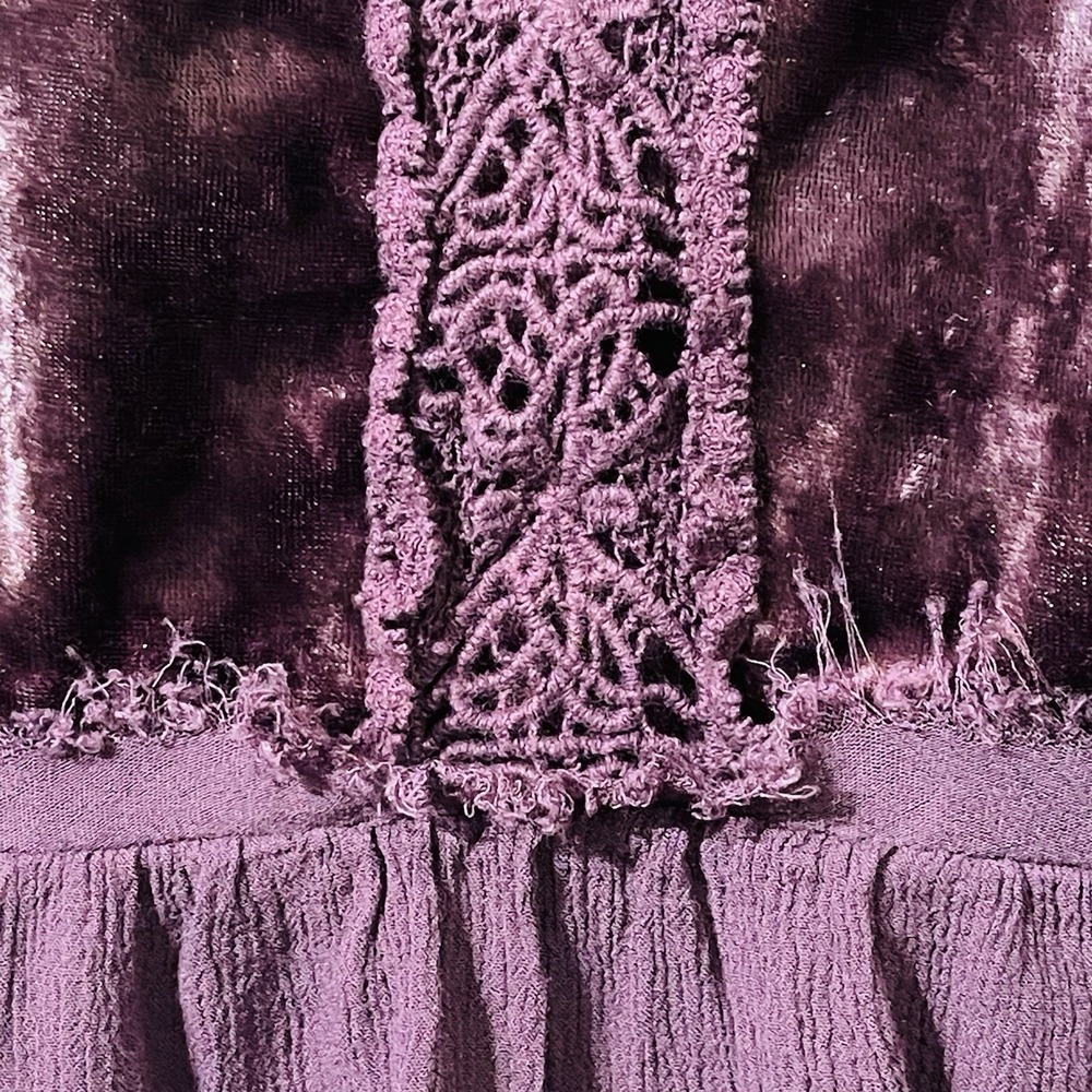 Knox Rose Top Crushed Velvet Floral Embroidery & Lace Purple Plum Women's Size S - Picture 4 of 11